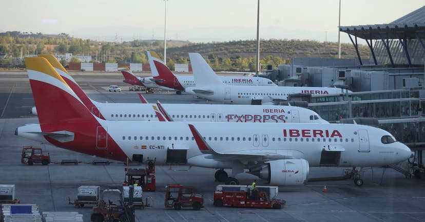 Nearly 1,000 Iberia Workers Face Layoffs