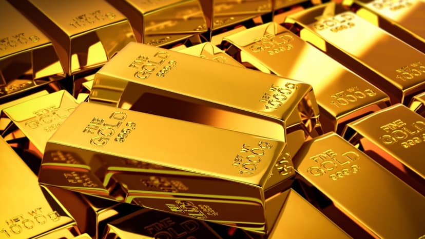 Gold Prices Dip Amid Mideast Conflict Fears