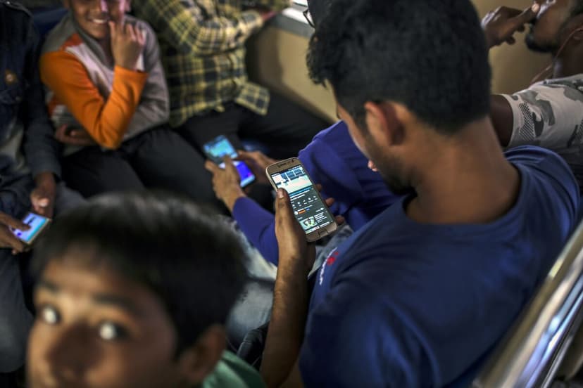 India, Indonesia Ban Teens From Social Media