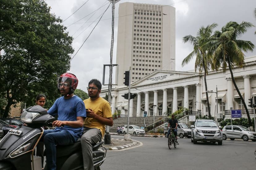 India Lifts Bank Funding Ban for Corporate Takeovers