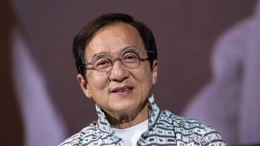 Jackie Chan Stuns at NBA Game Courtside