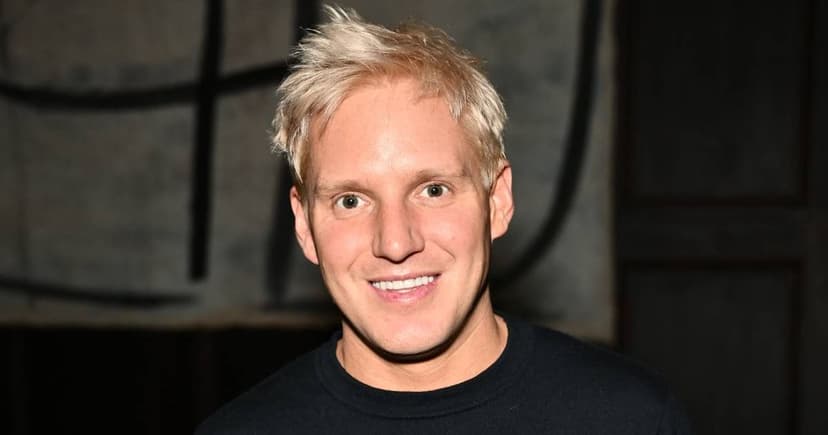 Jamie's TV double duty: Boat Race & baby show