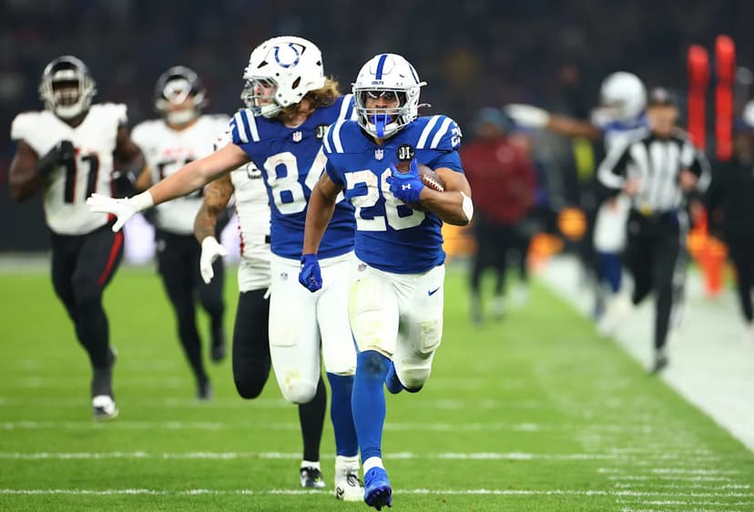 Taylor's 83-Yard TD: The Best Run of 2025!