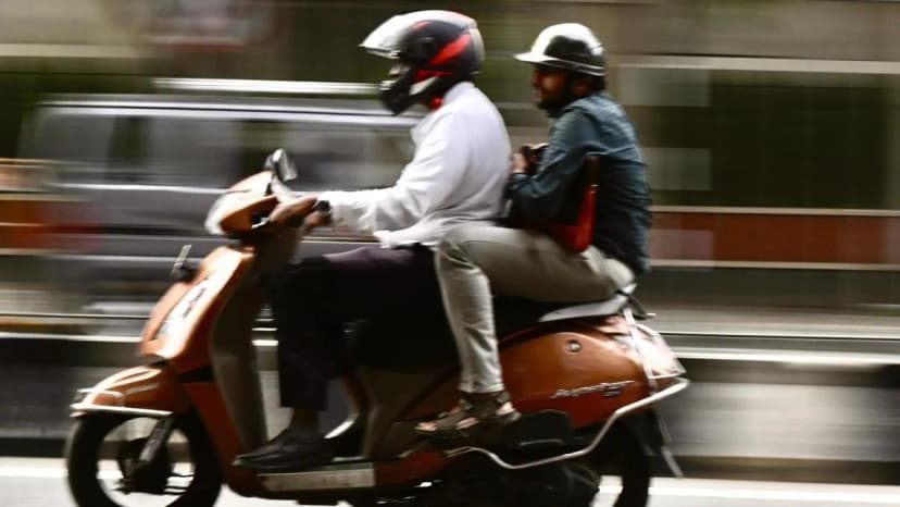 Karnataka High Court Lifts Bike Taxi Ban