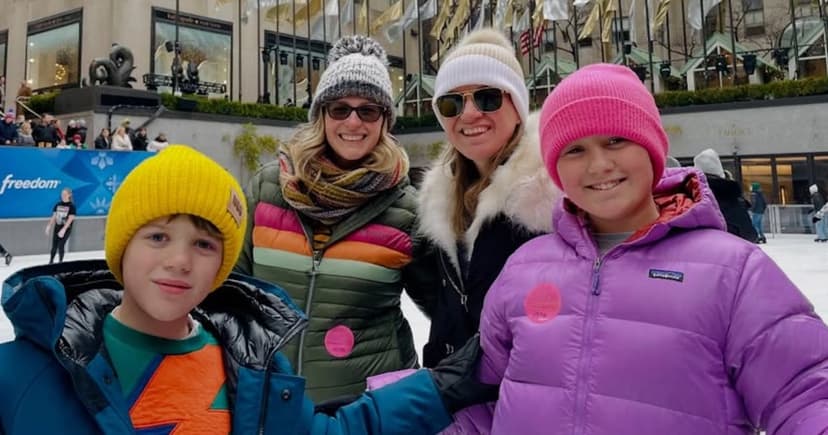 Kelly Clarkson finds joy ice skating with kids