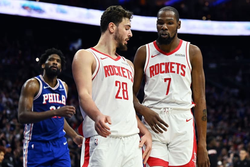 Durant Clashes With Fans Over Leadership On Social Media