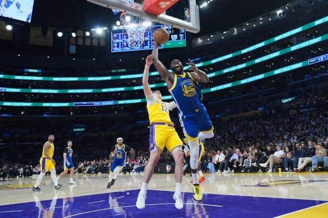 Curry Sidelined, Lakers Top Warriors in Star-Studded Clash