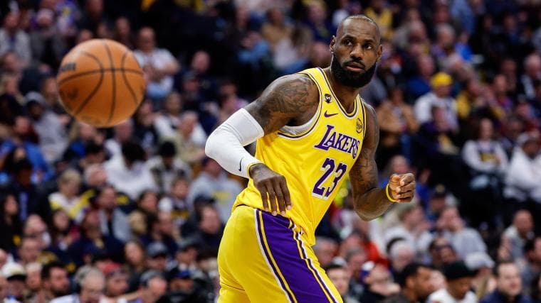 LeBron James: A Lakers Exit Back Home?