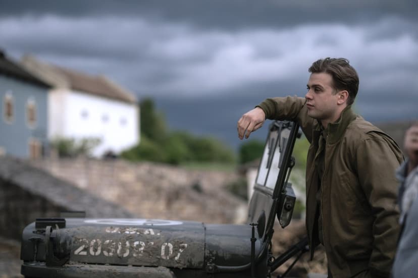 Leo Woodall: Jewish actor's secret in Nuremberg trial