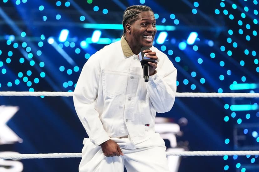 Lil Yachty Enters WWE Ring on SmackDown!
