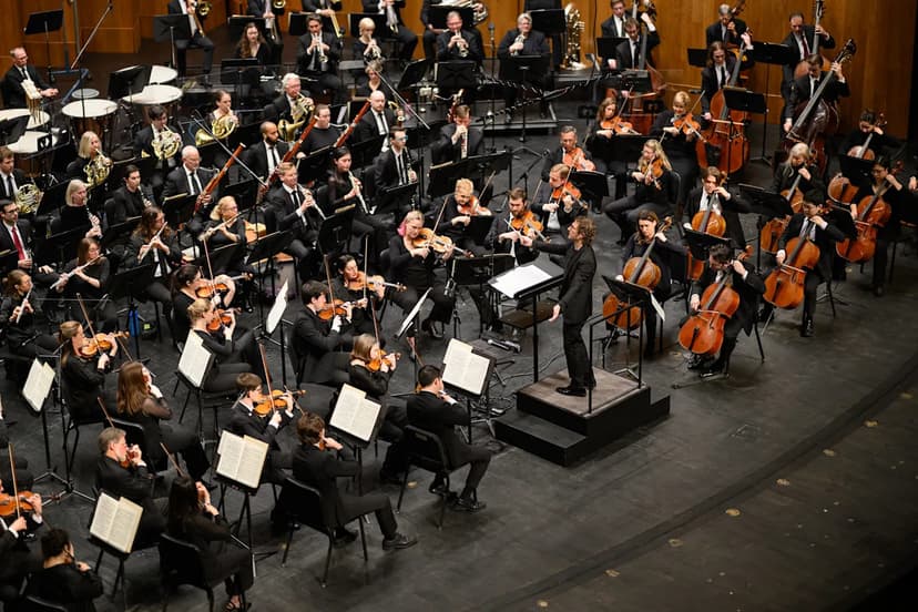 Louisville Orchestra Faces Pay Equity Debate
