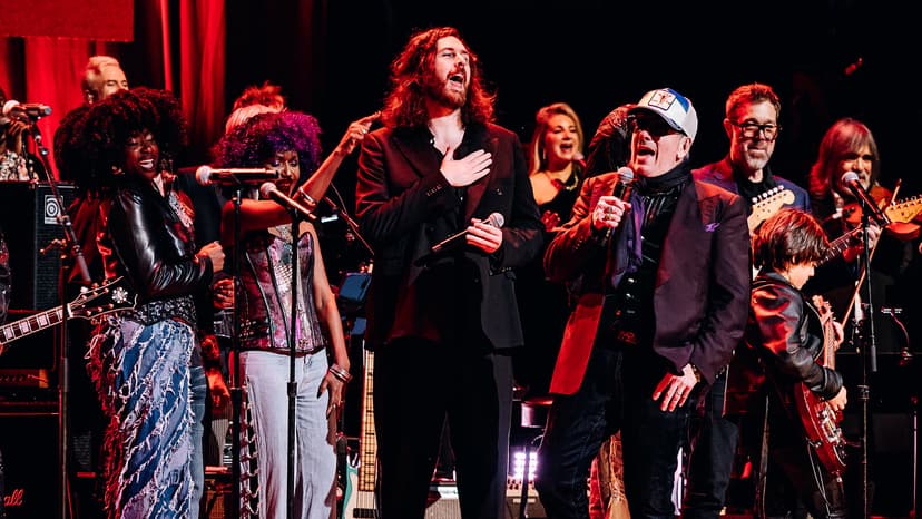 Rock Royalty Gathers for NYC Charity Concert