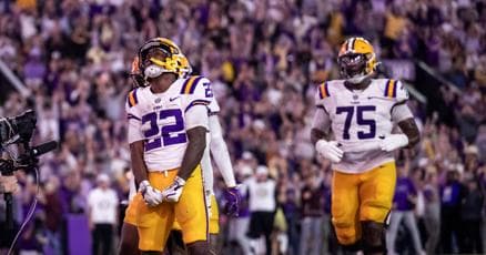 Kiffin Debuts as LSU Coach vs. Clemson