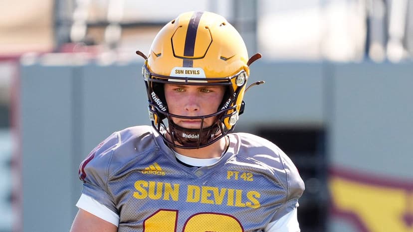 LSU QB Leavitt Fully Healed for Fall Camp
