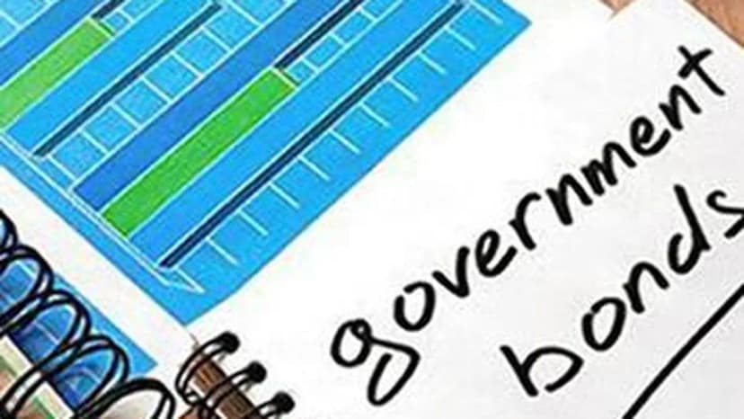 Maharashtra Seeks ₹2,500 Crore for Development