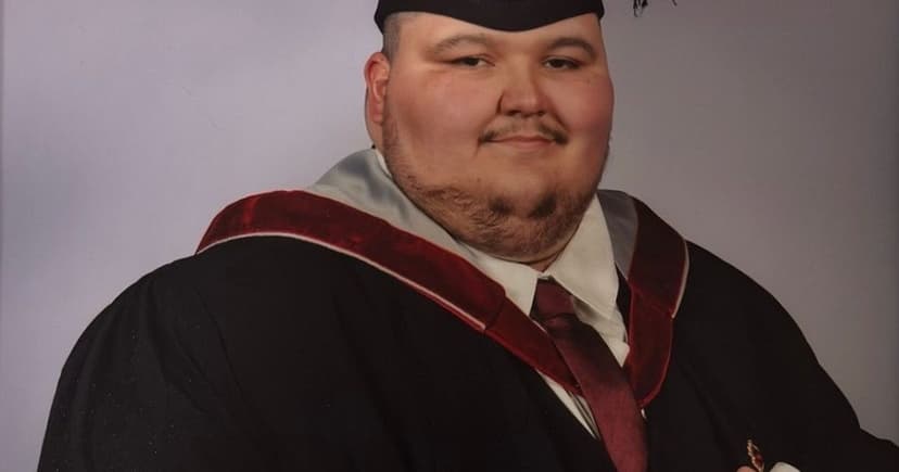 Man Loses 18 Stone Playing Football, No Jabs Needed