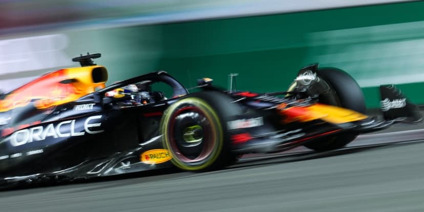 Verstappen Dominates Vegas GP, Norris Extends Championship Lead