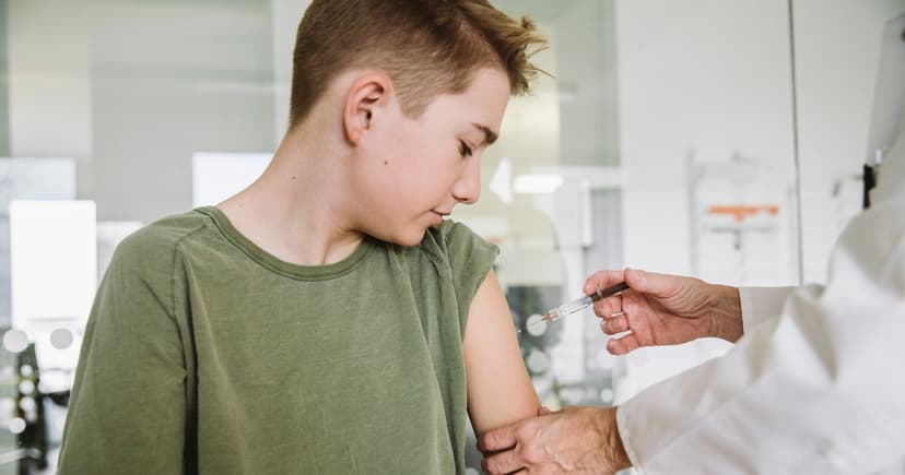 Kent Meningitis Outbreak: MenB Vaccine Not for Teens on NHS
