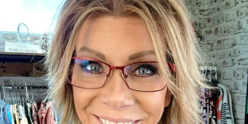 Meri Finds New Comfort with Ron