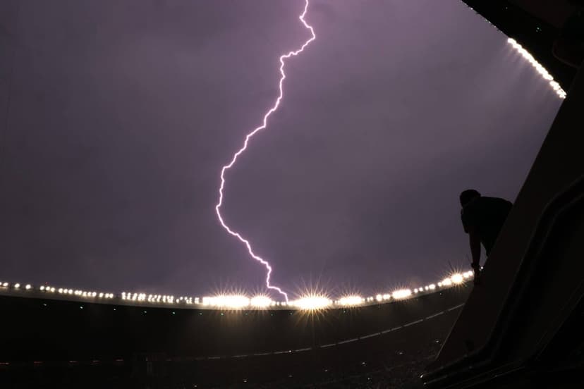 Mexico's World Cup Dream Ignites: ¿Y si sí?
