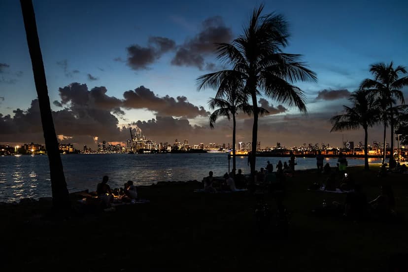 Miami Beach Offers $20K to Fight Flooding