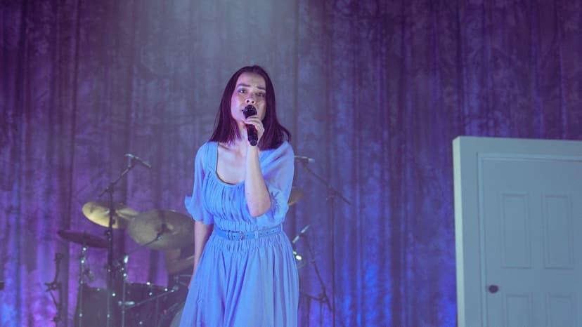 Mitski Dazzles on Kimmel with Regal Performance