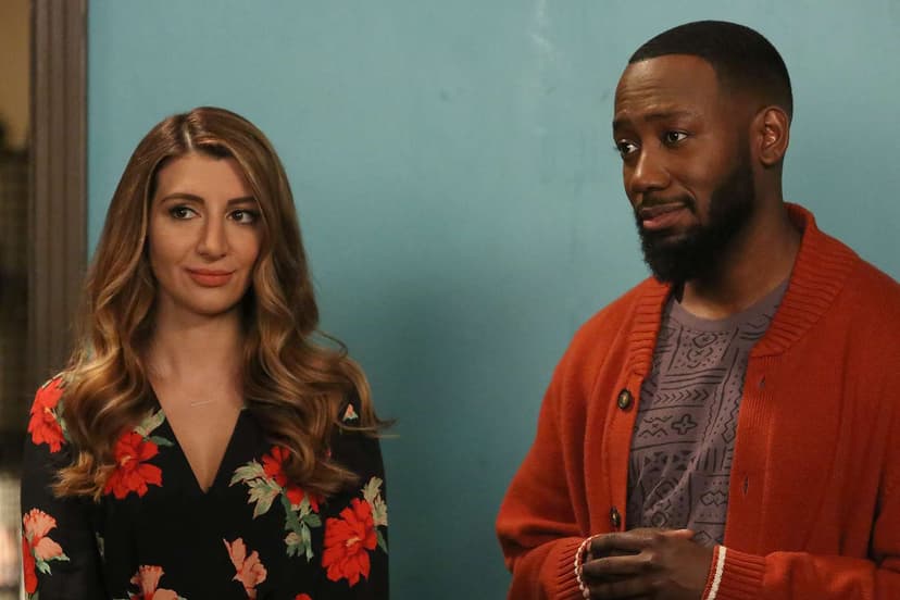 New Girl Stars' Real-Life Romance Sparks!