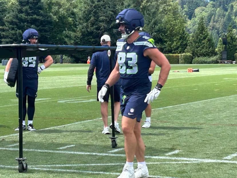 Vannett's 10-Year NFL Journey: A Tale of Resilience