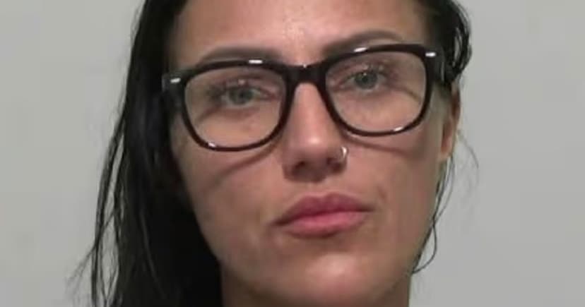 Nurse Banned for Smuggling Phone into Prison