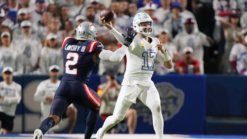 Patriots Shock Bills for AFC East Crown