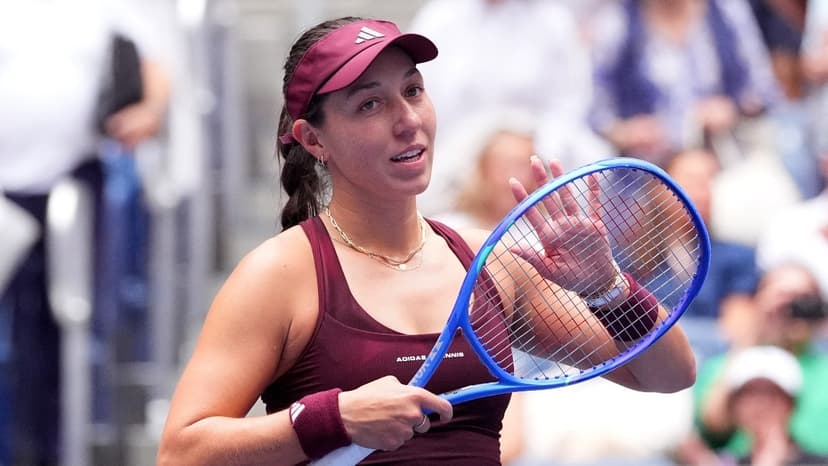 Pegula Powers On: World No. 1 Bid Alive at US Open