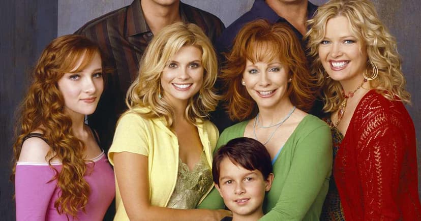 Reba Stars Reunite for New Sitcom