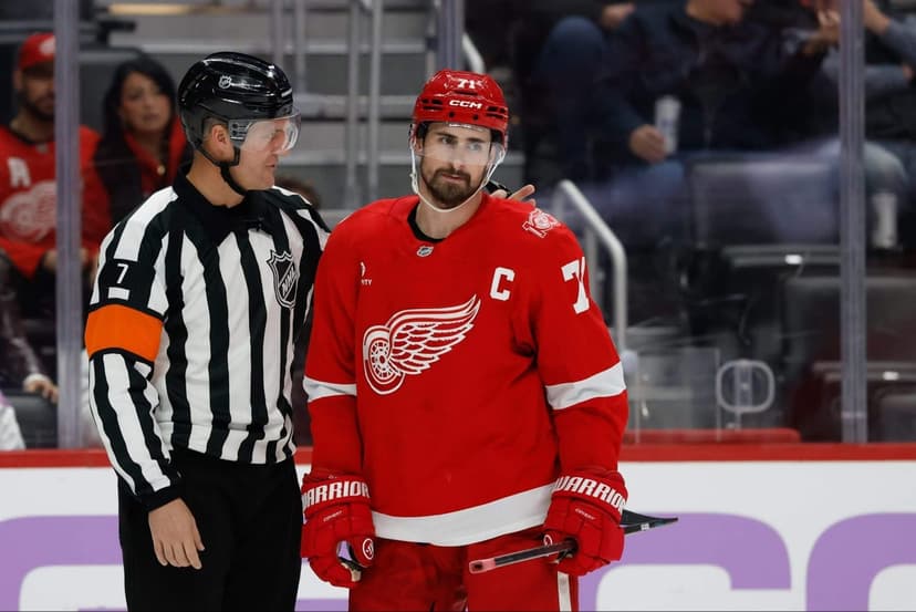 Red Wings' Inconsistency Haunts Another Home Loss