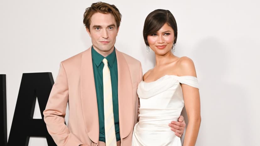 Sparks Fly: Are Pattinson & Zendaya More Than Colleagues?