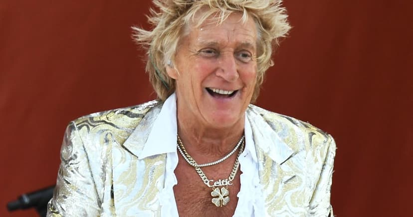 Rod Stewart Welcomes Sixth Grandchild!