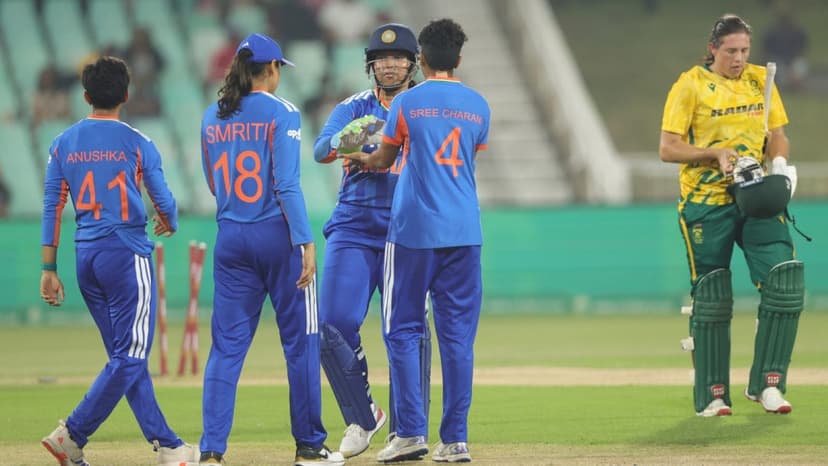 Wolvaardt Stars as South Africa Downs India