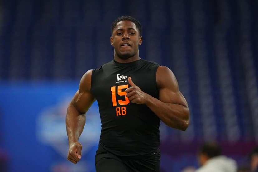 Seahawks Draft Notre Dame RB Price