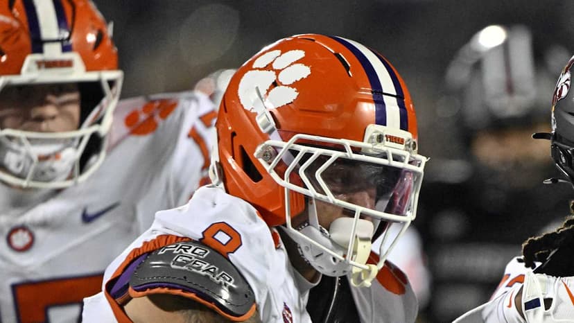 Seahawks Close NFL Draft Round 1 at Pick 32