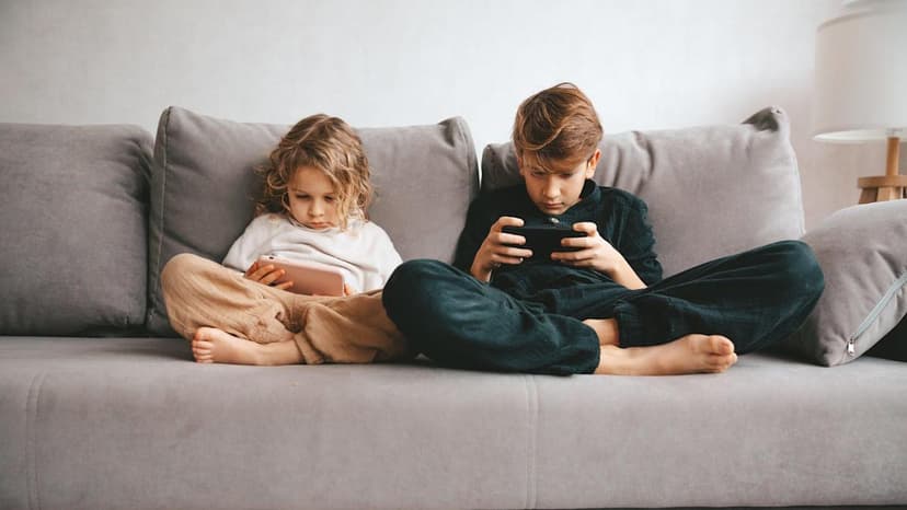 Smartphones Harm Kids: The Risky Age Revealed