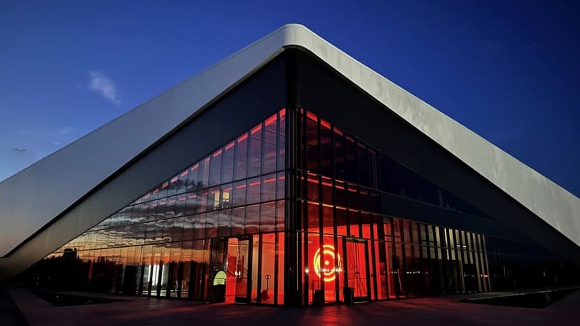 SpaceX Eyes Gigabit Speeds with New Gateway