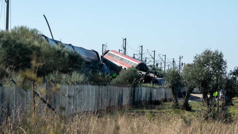 Ten Dead in Spanish High-Speed Train Collision