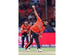Malinga's 4-wicket haul seals SRH victory