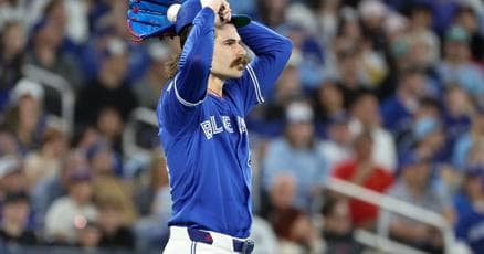 Suárez Shines, Cease Struggles in Red Sox Victory