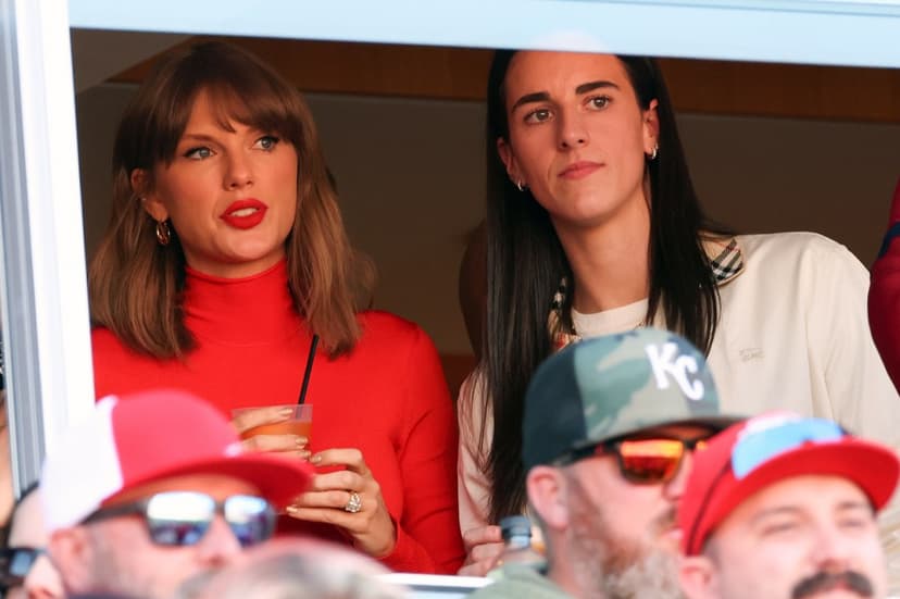 Taylor Swift Cheers Chiefs with Travis' Mom