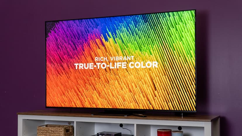 TCL QM8K TV: Dazzling Brightness, Minor Flaws
