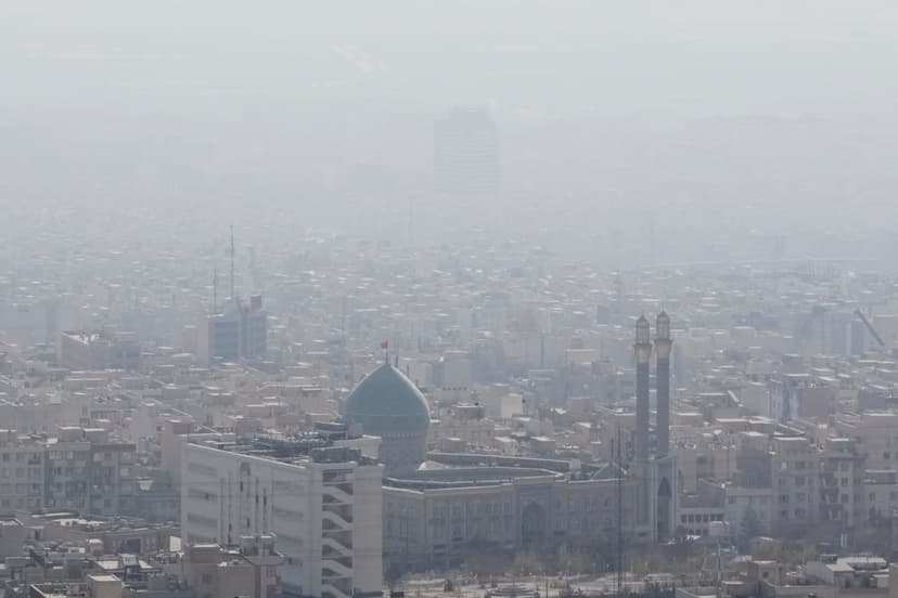Tehran Chokes: Smog 'Will Kill' as Capital Shuts Down