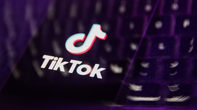 TikTok Recovers After User Dip; Rivals Surge Then Fade