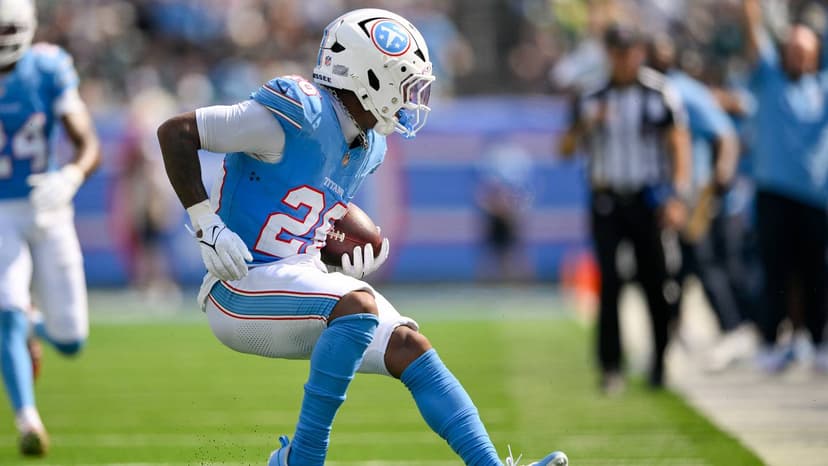Titans Brace for Rain-Soaked Battle Against Giants