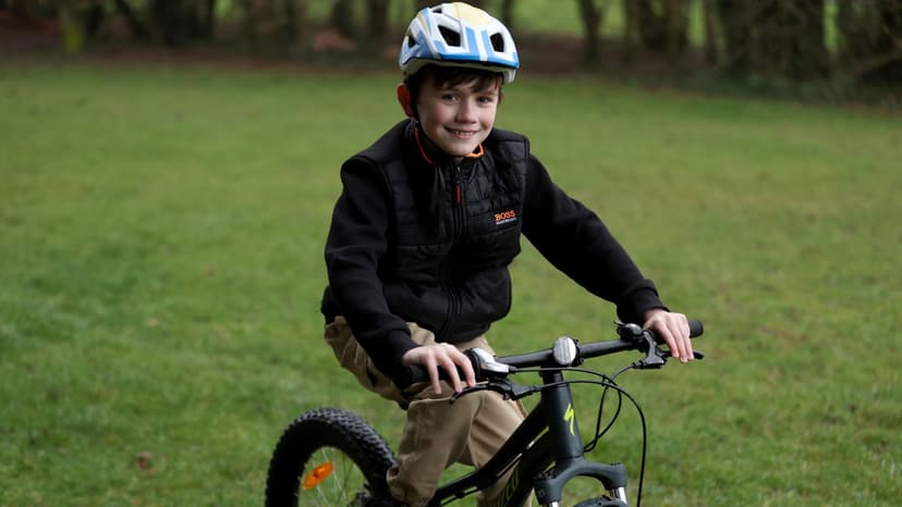 UK First: Nine-Year-Old Undergoes Revolutionary Leg-Lengthening