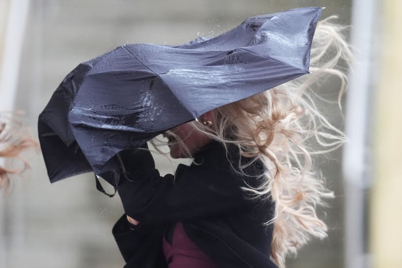 UK Braces for Strong Easter Weekend Winds